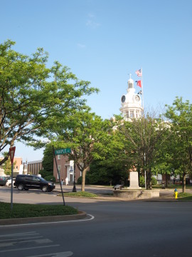 Murfreesboro Courthouse and Square-01